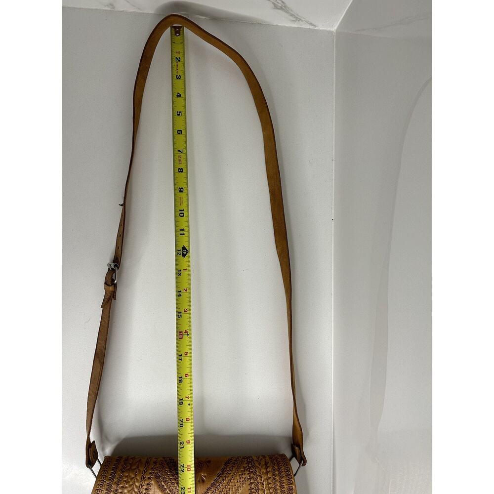 Handmade Tooled Leather Bag Bohemian Hippie Crossbody Vintage 60s Retro Pristine - Picture 3 of 13